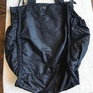 Lululemon yoga bag
